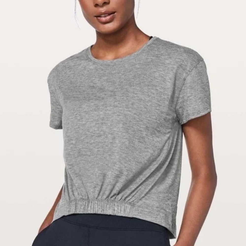 LuLulemon Rose Pink Crop Top